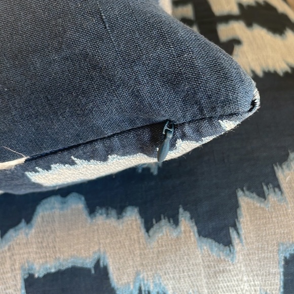 Blue Accent Pillow Covers. Set of 2 - Picture 7 of 8